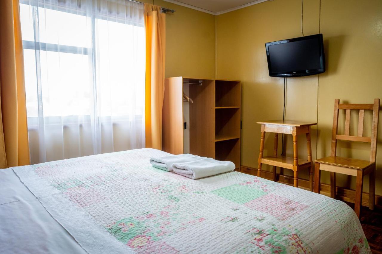 プエルト・ナタレス Casa Lucy Bed & Breakfast エクステリア 写真