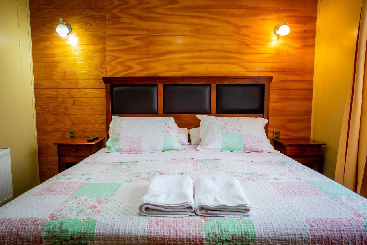 プエルト・ナタレス Casa Lucy Bed & Breakfast エクステリア 写真
