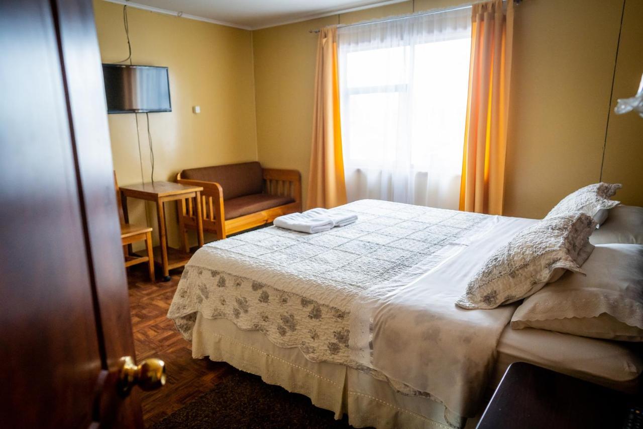 プエルト・ナタレス Casa Lucy Bed & Breakfast エクステリア 写真